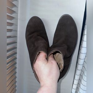 Lands’ End Women’s Harris High Heel Ankle Booties – Size 9.5D Wide Style #473583